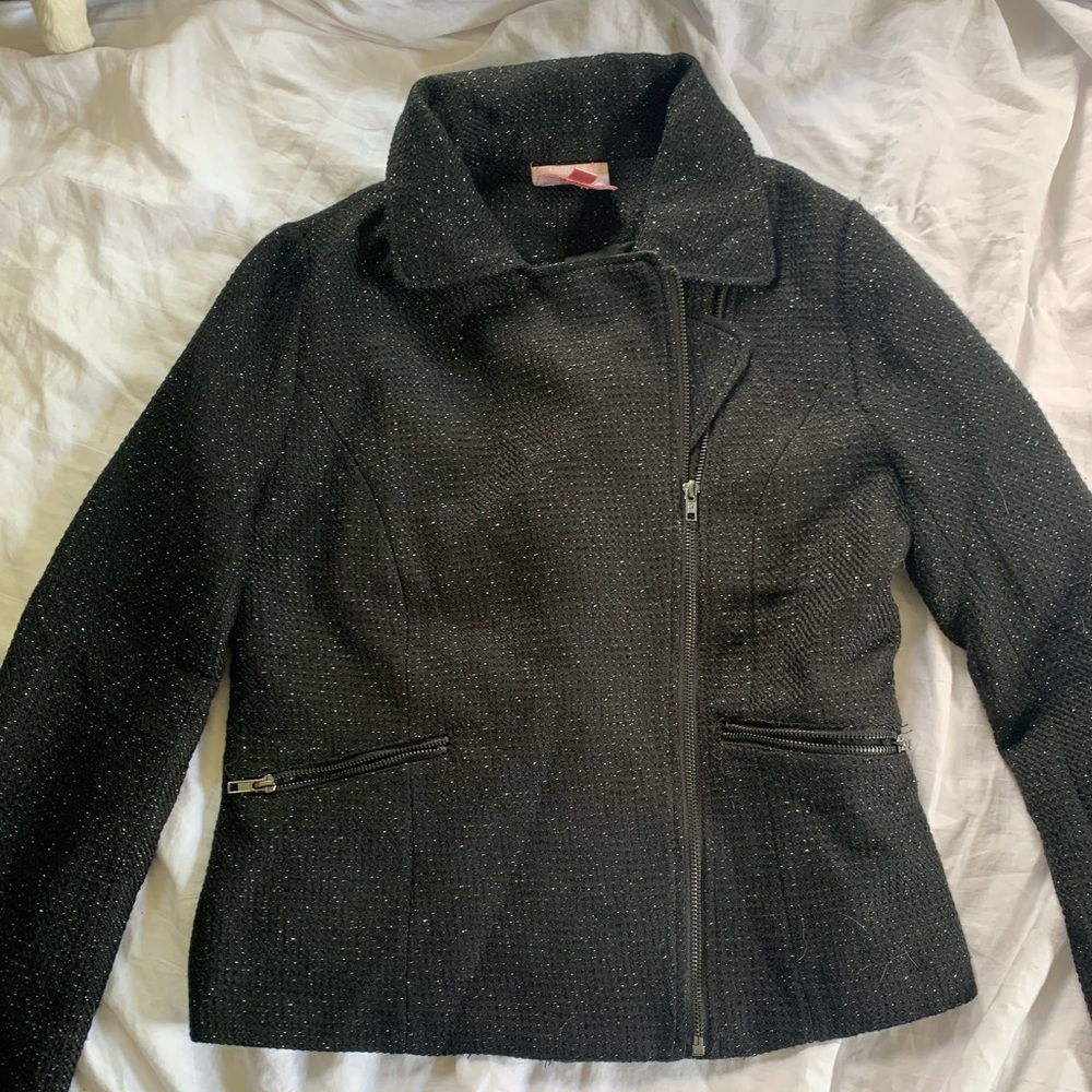 Romeo and Juliet Couture wrap zip jacket